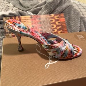Brand new- NEVER WORN Louboutins